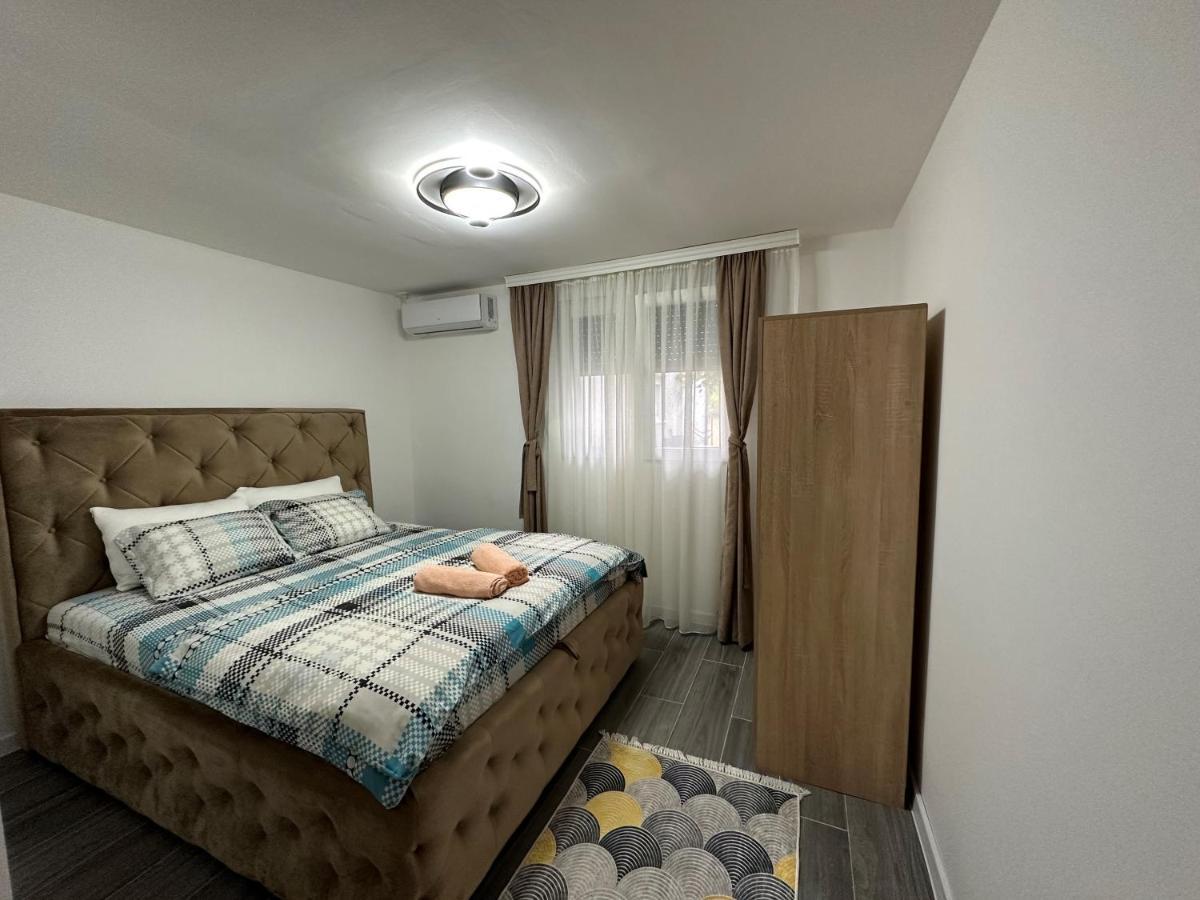Vucinic Studio Apartment 센틴제 외부 사진